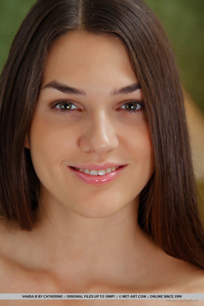 Metart Vanda B in Nufaro fullsize image 01