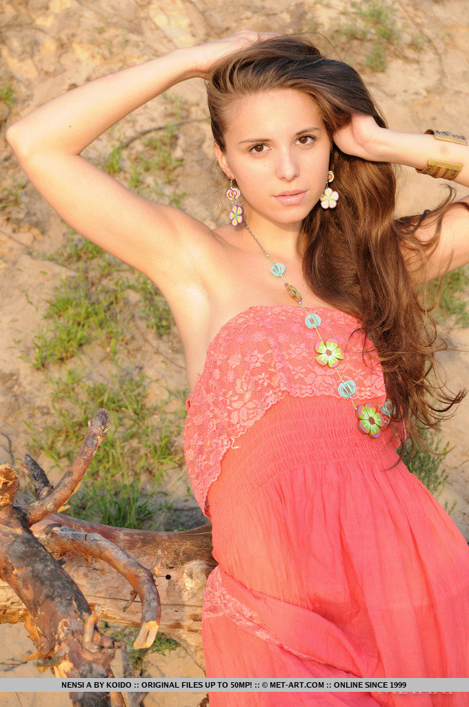 Metart Nensi A in Presenting Nensi fullsize image 01