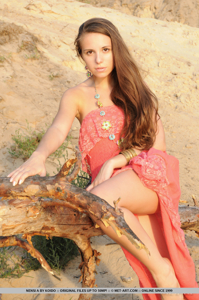 Metart Nensi A in Presenting Nensi fullsize image 02