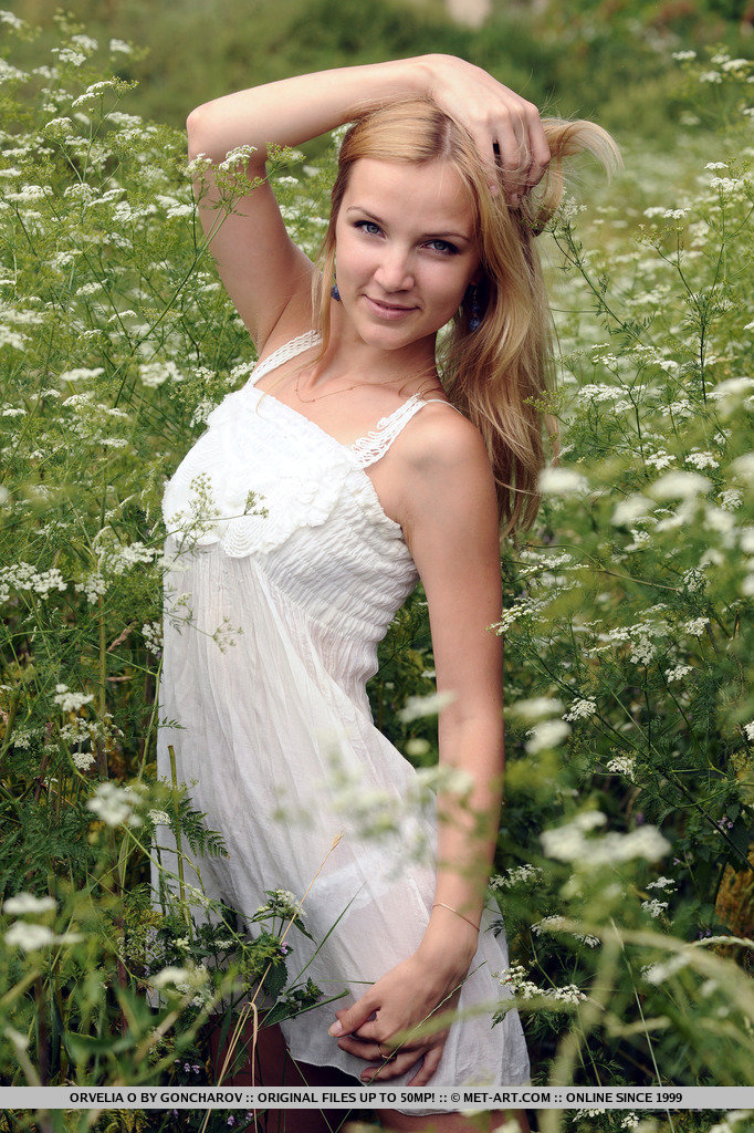 Metart Orvelia O in Zefiros fullsize image 01