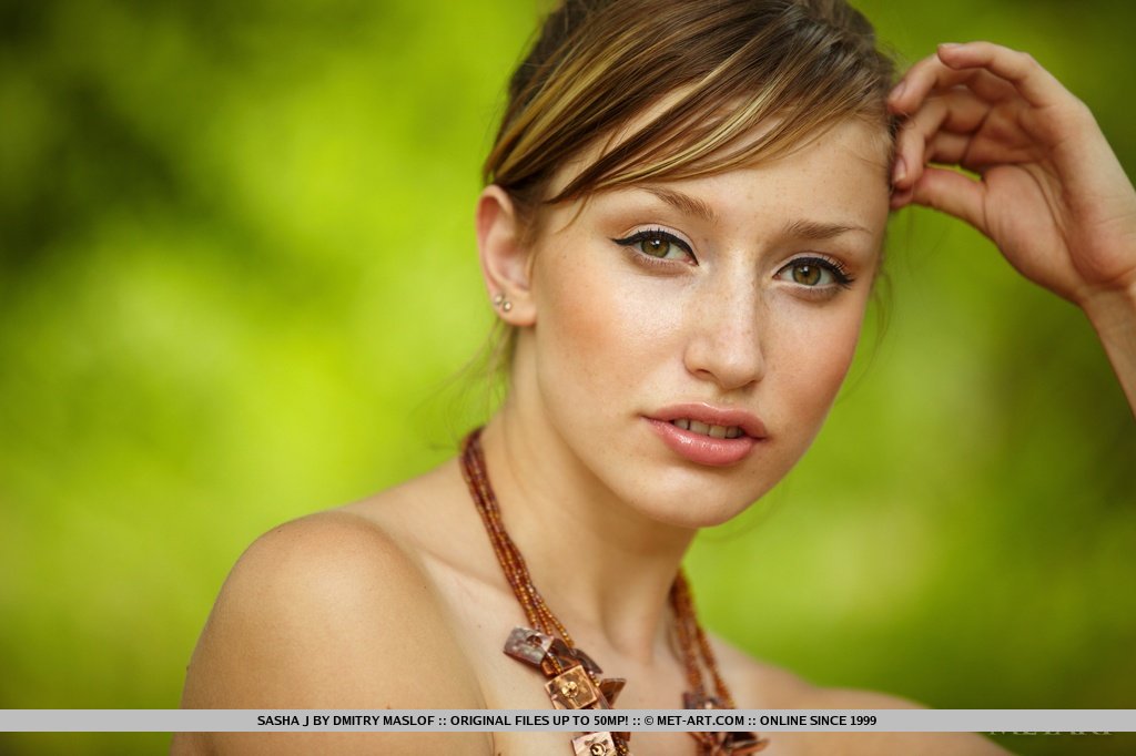 Metart Sasha J in Bezonas fullsize image 18