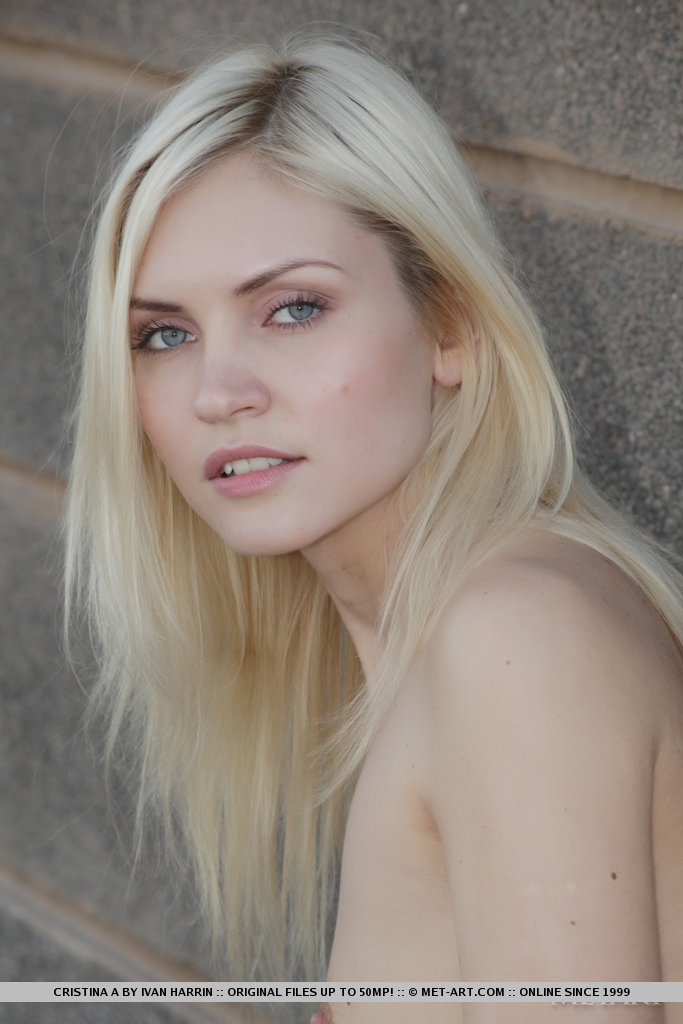 Metart Cristina A in Omorfeno fullsize image 18