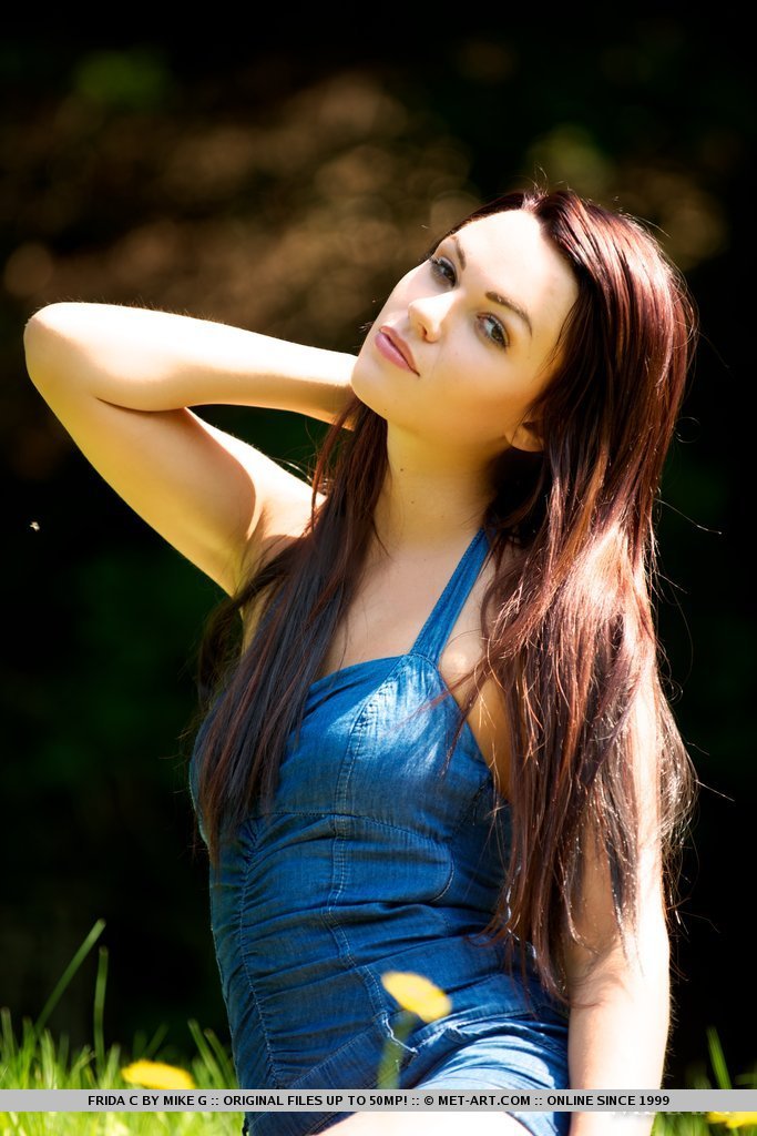 Metart Frida C in Presenting Frida fullsize image 04