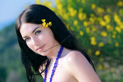 Olivia F Metart Postavit thumbnail 18