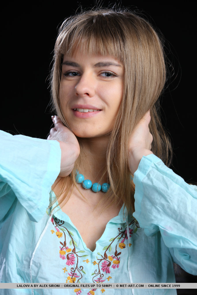 Metart Lalovv A in Melodia fullsize image 01