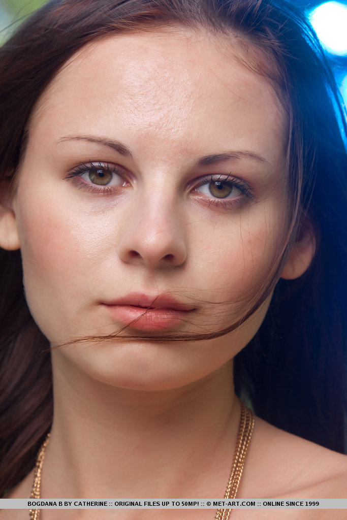 Metart Bogdana B in Tolopea fullsize image 18