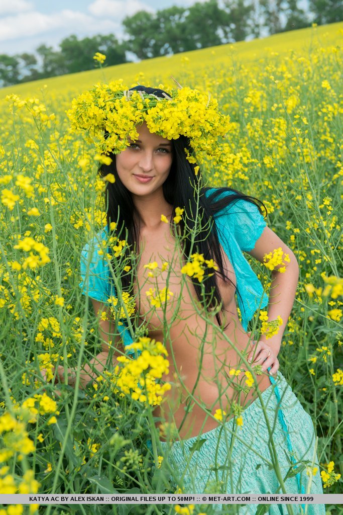 Metart Katya Ac in Stefani fullsize image 04