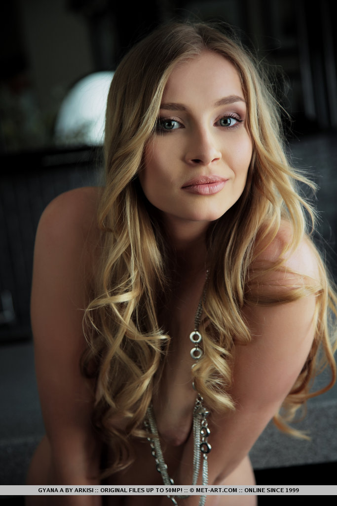 Metart Gyana A in Presenting Gyana fullsize image 18