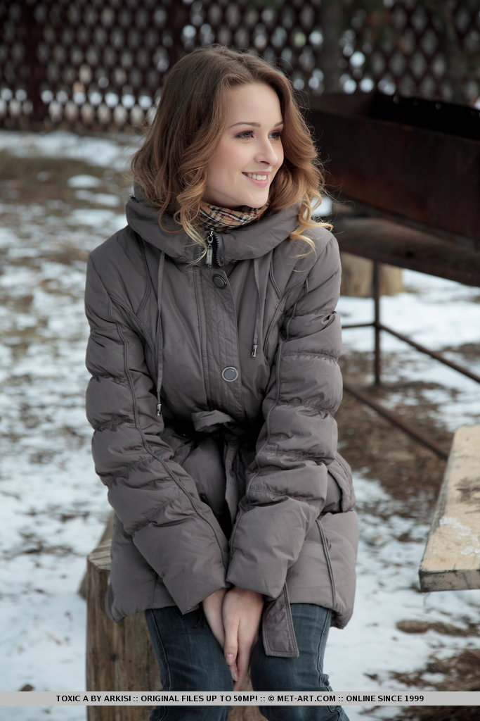 Metart Toxic A in Tronua fullsize image 02