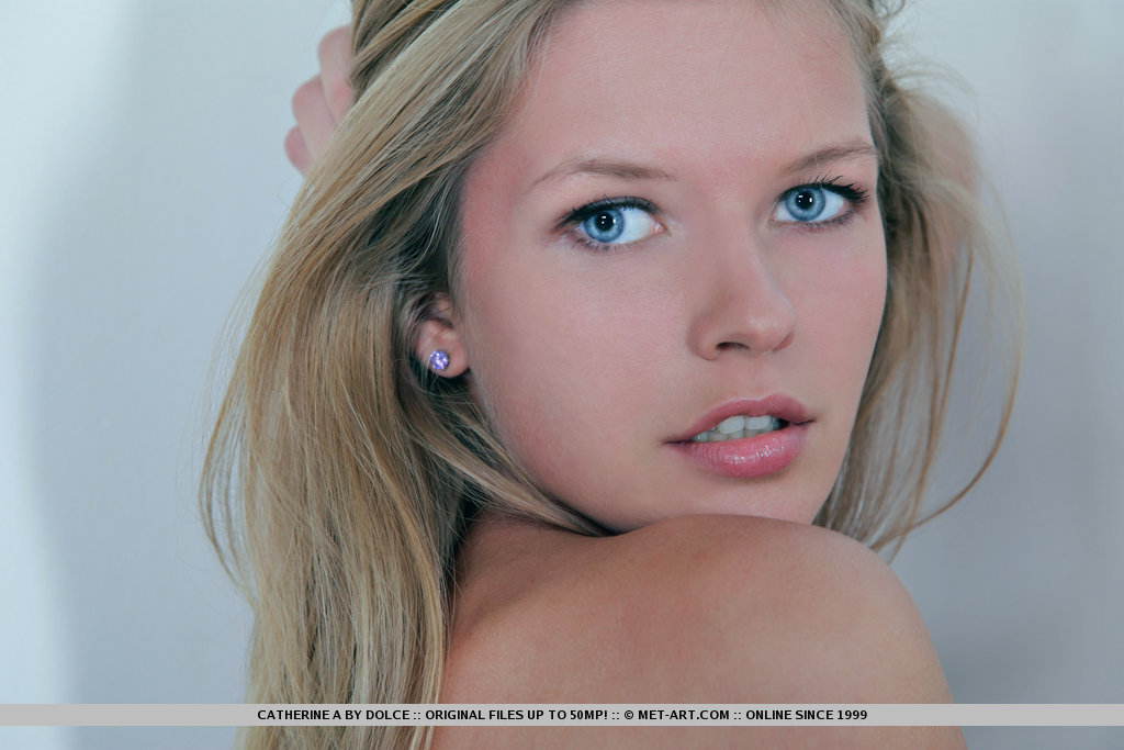 Metart Catherine A in Argent fullsize image 18