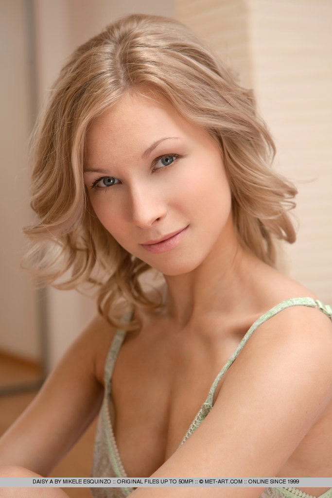 Metart Daisy A in Tierno fullsize image 03