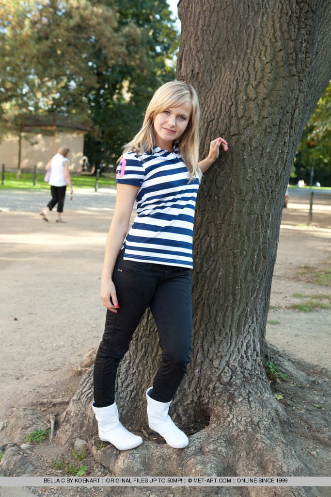 Metart Bella C in Veritat fullsize image 02