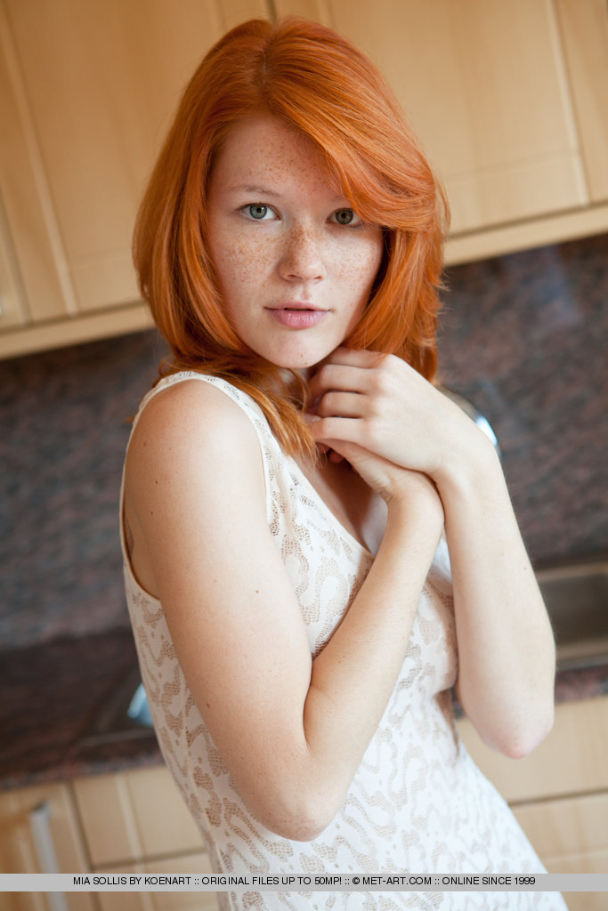 Metart Mia Sollis in Aristo fullsize image 01