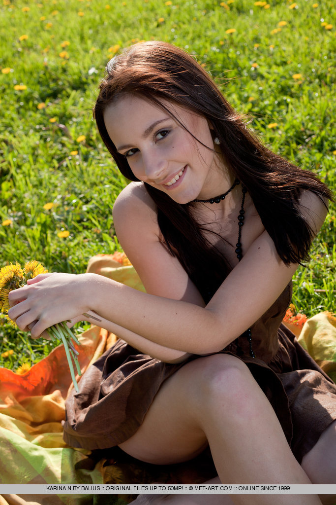 Metart Karina N in Adelante fullsize image 04