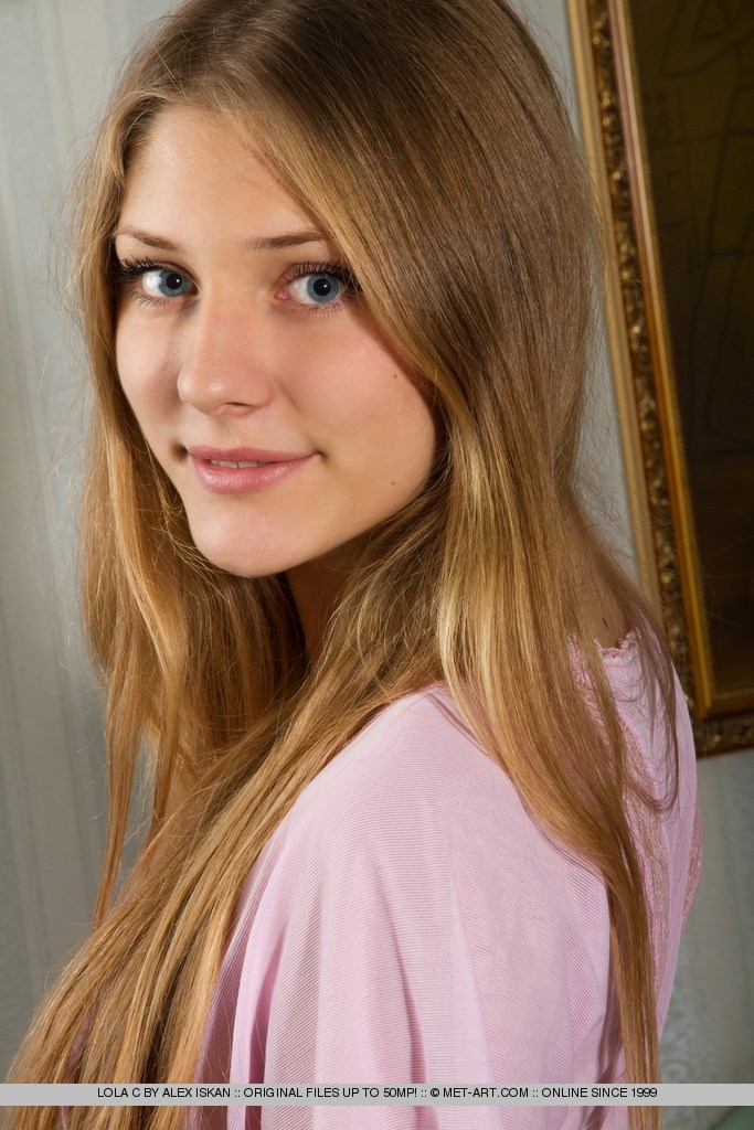 Metart Lola C in Solus fullsize image 02