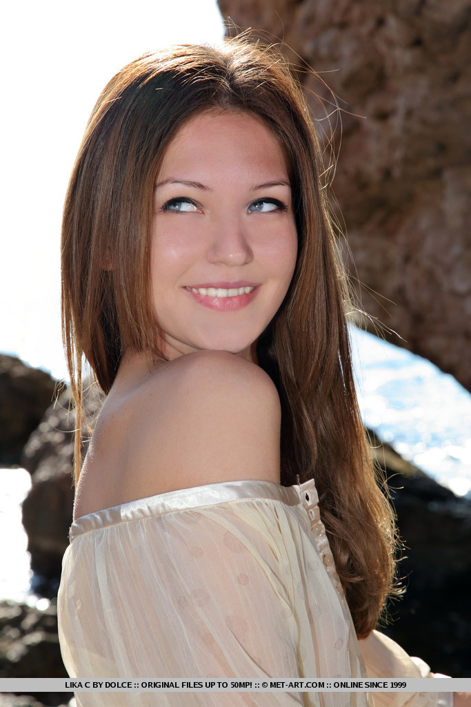 Metart Lika C in Steniga fullsize image 06