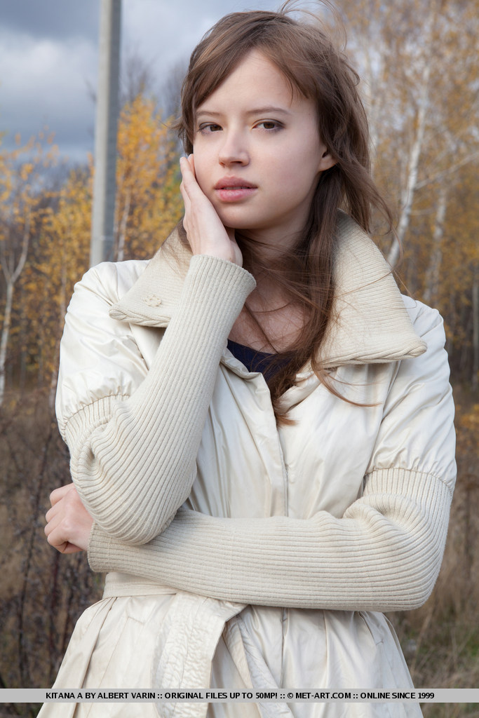 Metart Kitana A in Stiletto fullsize image 01