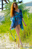 Sara D Metart Presenting Sara thumbnail 02