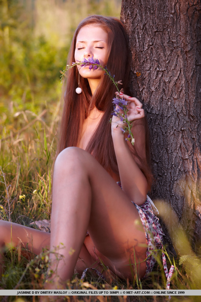 Metart Jasmine D in Presenting Jasmine fullsize image 12