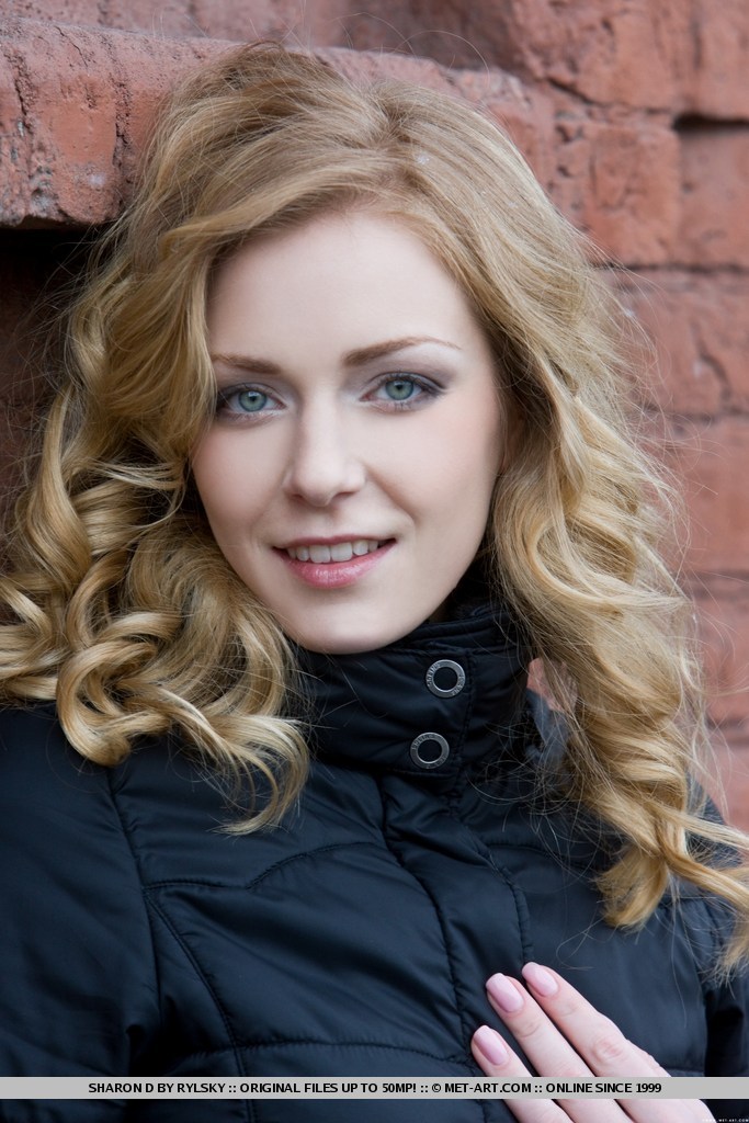 Metart Sharon D in Vilseria fullsize image 01