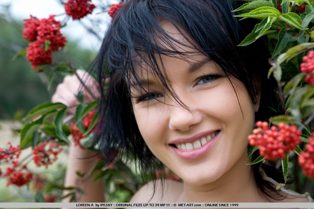Metart Loreen A in Lamika fullsize image 11