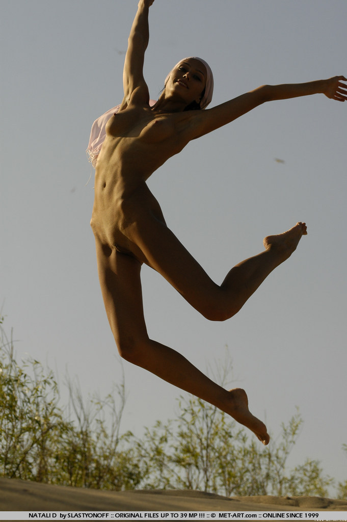 Metart Natali D in Elegant fullsize image 13