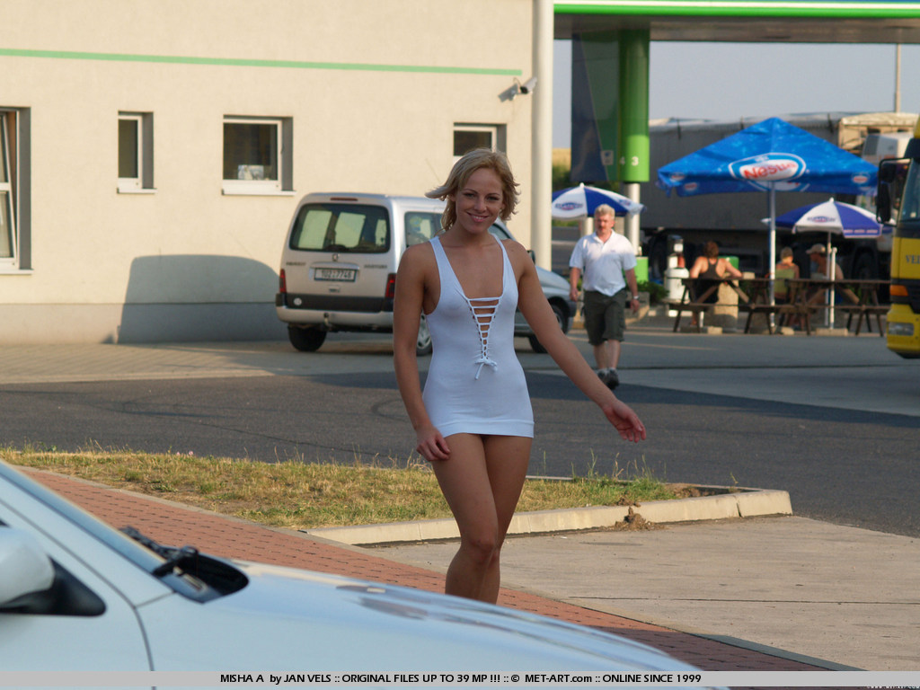 Metart Misha A in Presenting Misha fullsize image 18