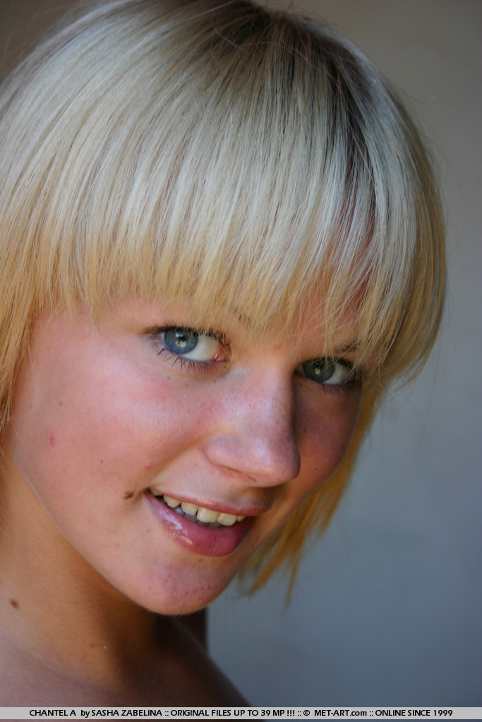 Metart Chantel A in Presenting Chantel fullsize image 01