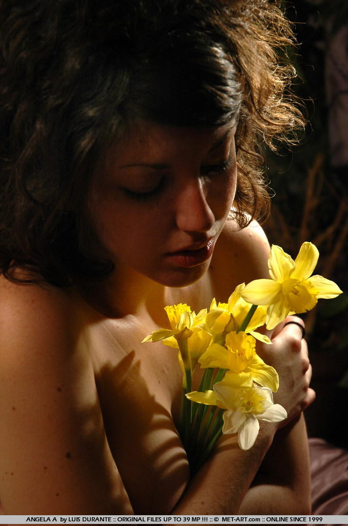 Metart Angela A in Tams fullsize image 13