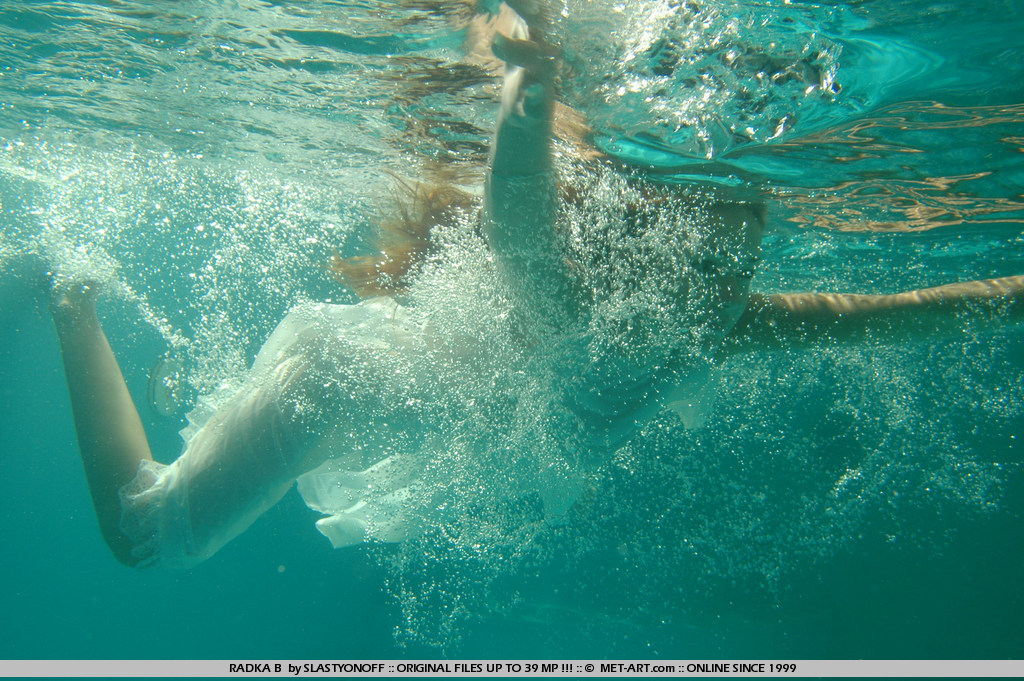 Metart Radka B in Submergia fullsize image 16