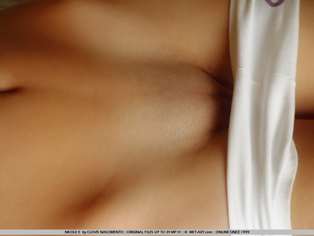 Metart Nicole E in Amador fullsize image 12