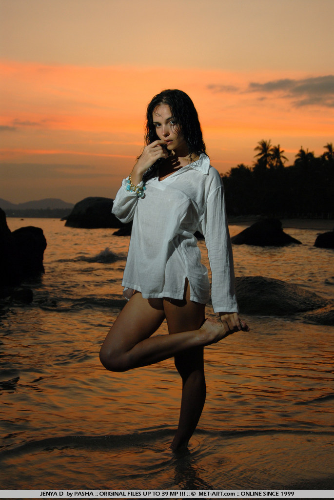 Metart Jenya D in Thailand fullsize image 16