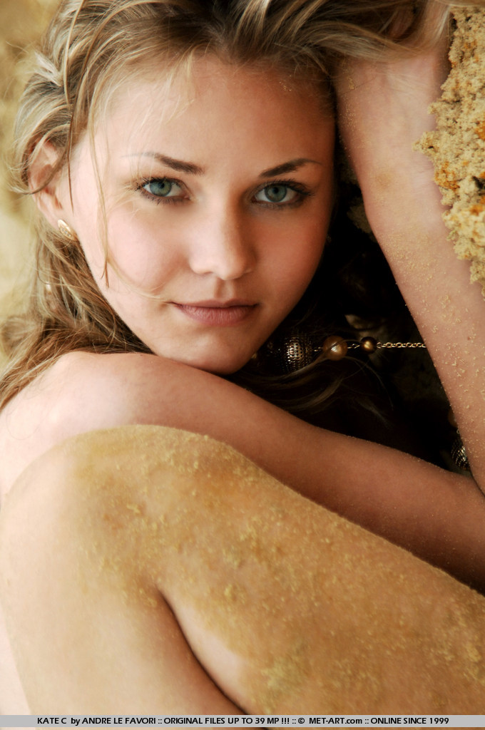 Metart Kate C in Presenting Kate fullsize image 14