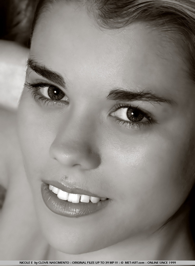 Metart Nicole E in Pasea fullsize image 08