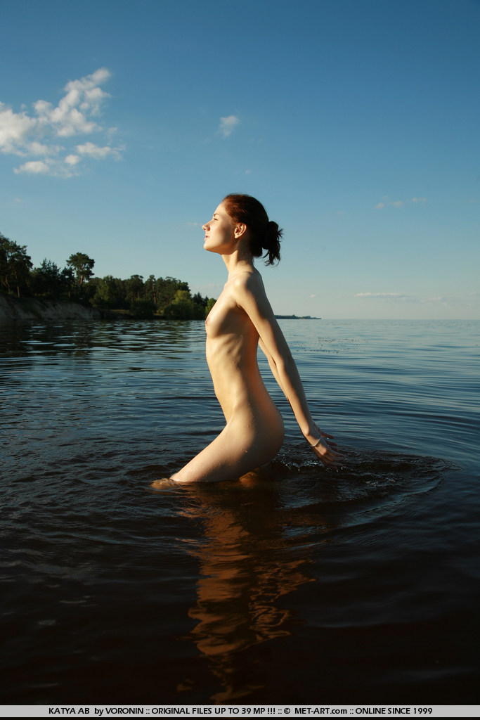 Metart Katya Ab in Lagoon fullsize image 16