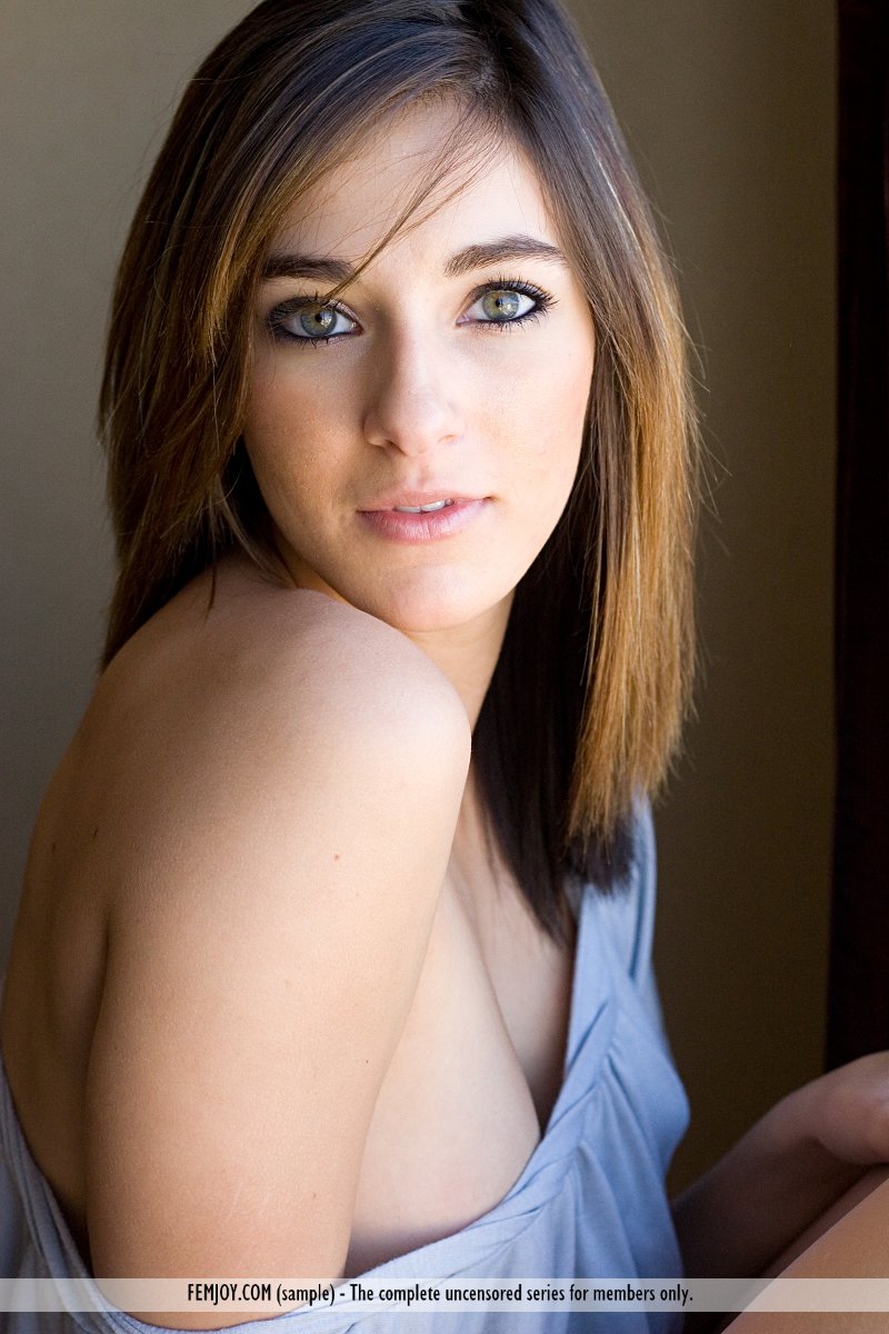 Femjoy Marianna in Prison Of Desire fullsize image 02