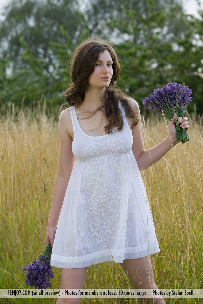 Femjoy Susann in Lavendel fullsize image 01