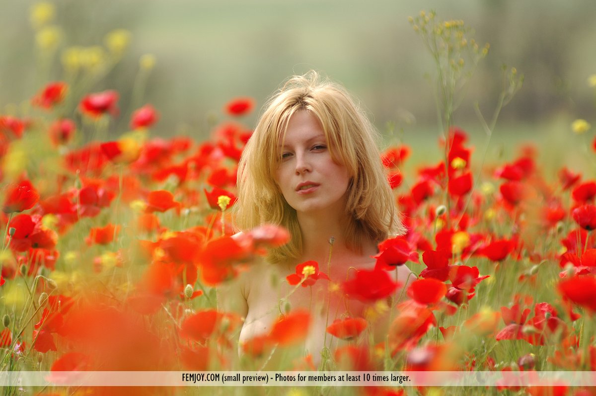 Femjoy Kirsten in We Can Make It fullsize image 11