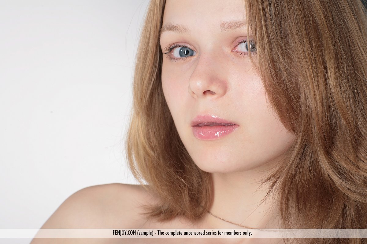 Femjoy Claire in Single White Female fullsize image 02