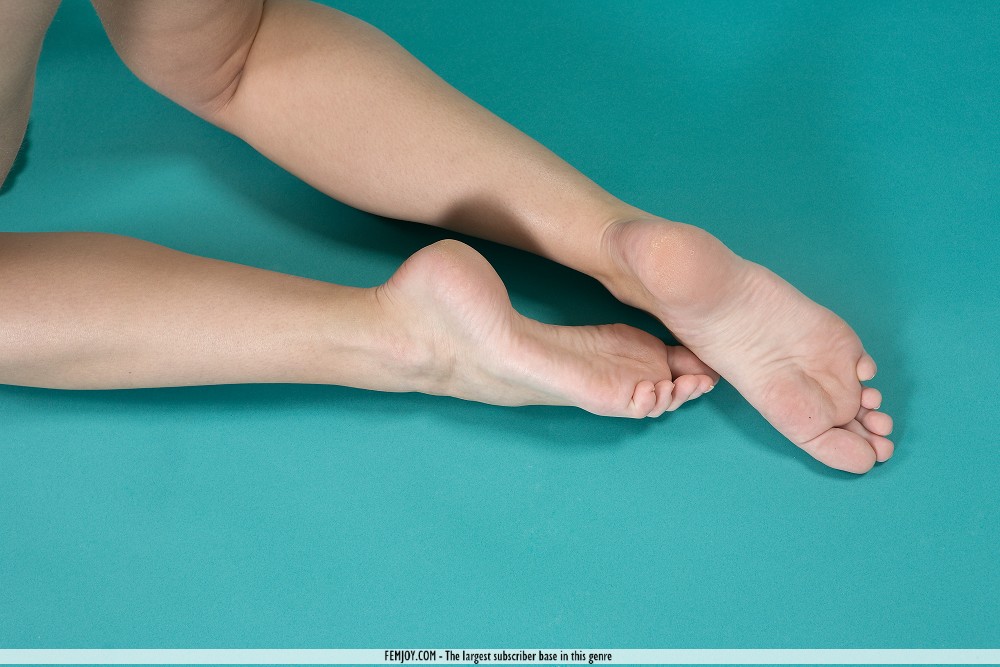 Femjoy Deni in Seduction For Dummies fullsize image 09