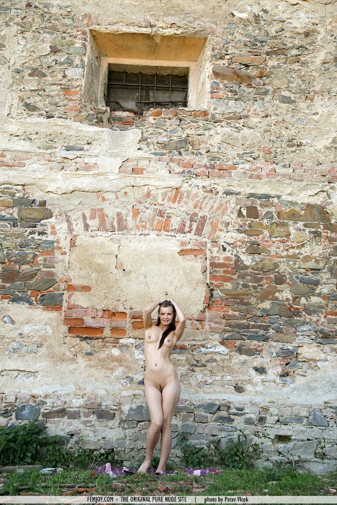 Femjoy Suzie in Breakout fullsize image 09