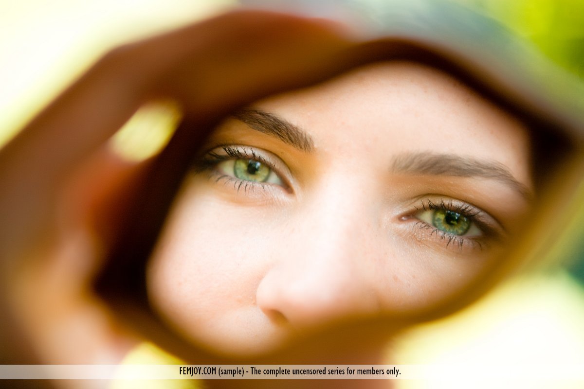 Femjoy Jadi in The Tree Of Knowledge fullsize image 16