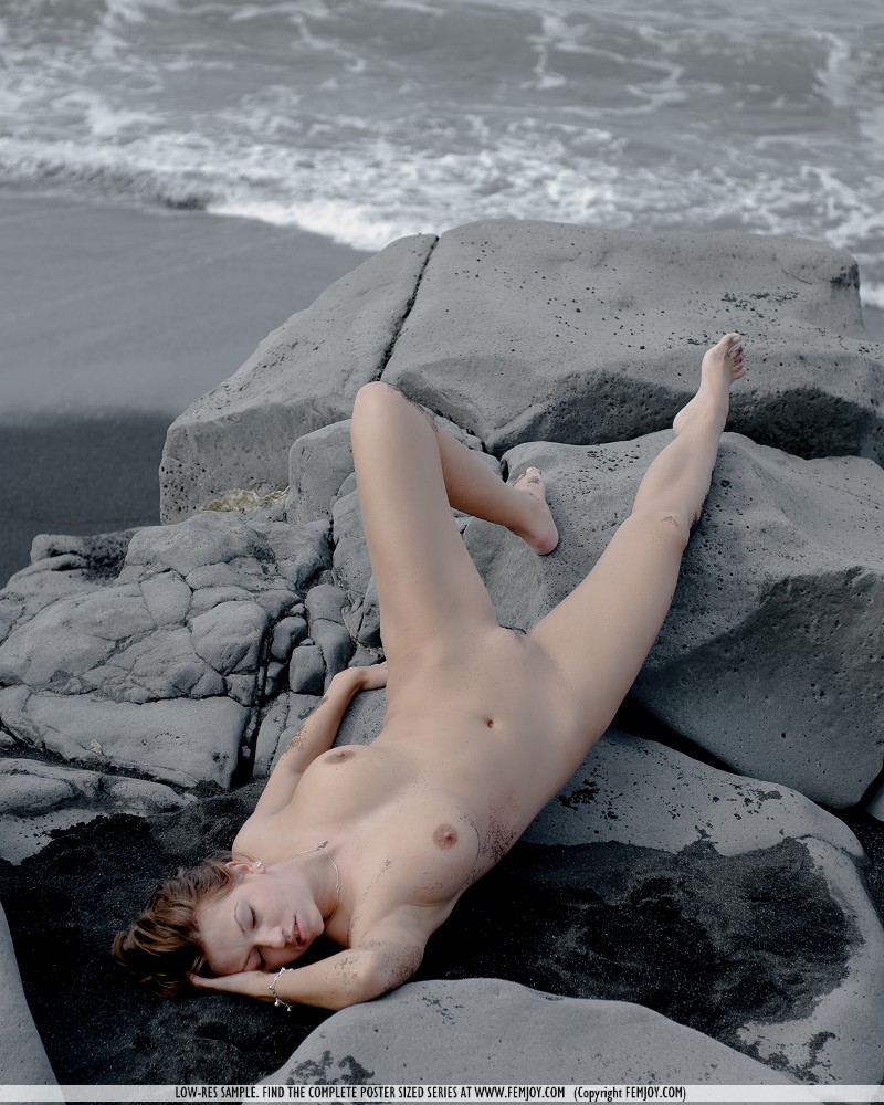 Femjoy Eufrat in Nothing In The Rocks fullsize image 14