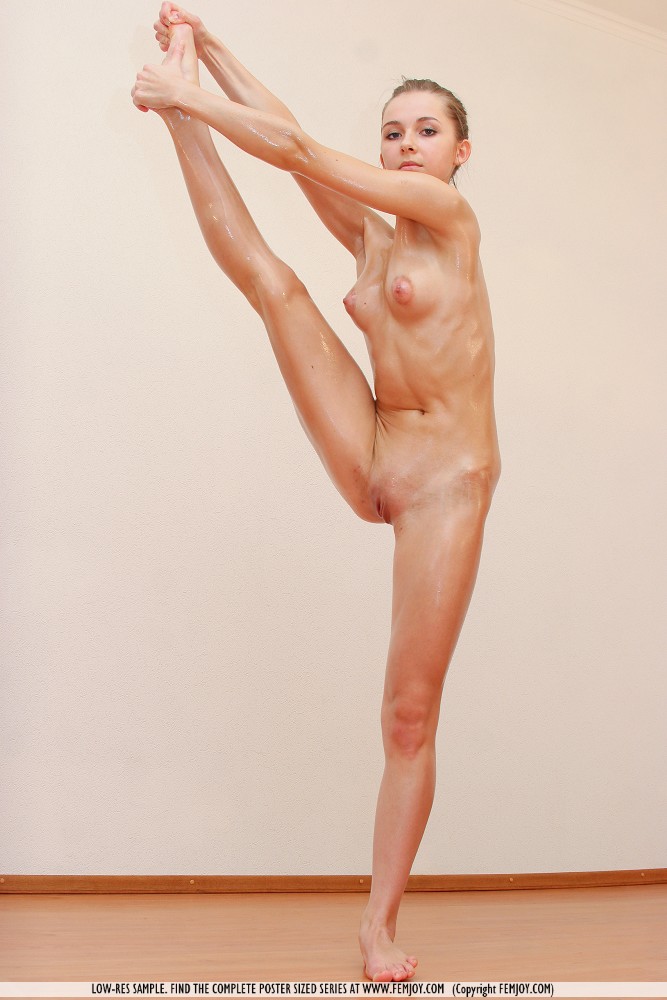 Femjoy Ladislava in Naked Ballet fullsize image 14