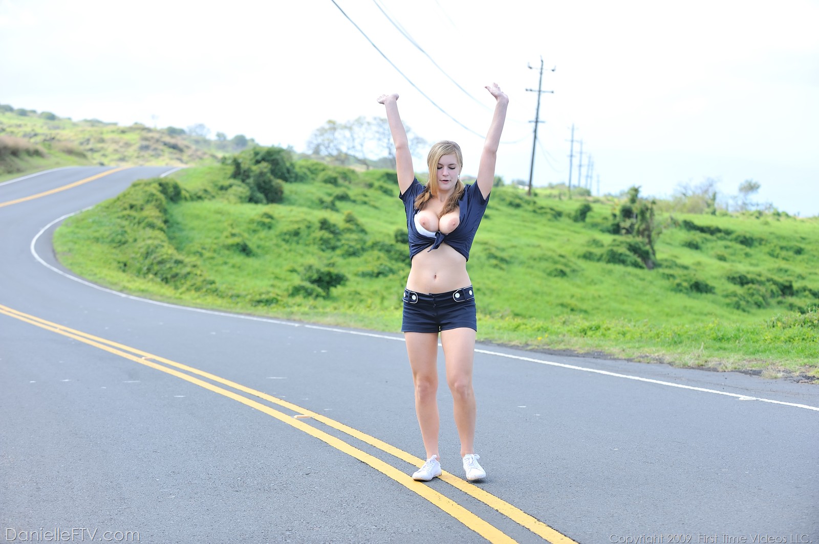 Ftvgirls Danielle in Danielle Ftv 879 fullsize image 11